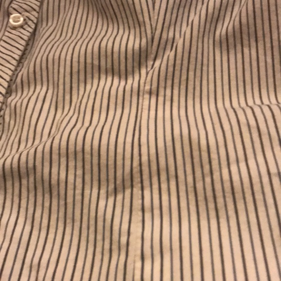 No Boundaries Button down cap sleeve collar blouse - Picture 5 of 6